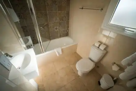 MyroAndrou Beach Apartments - 21
