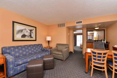 Embassy Suites by Hilton Austin Central - 4