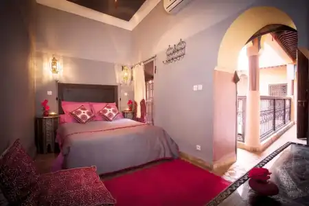 Riad Ajebel - 28