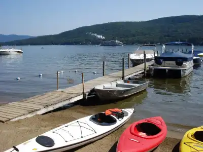 Sundowner on Lake George - 36