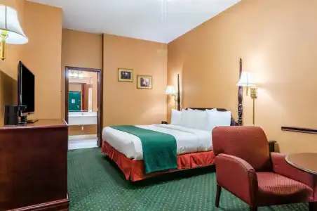 Quality Inn Eureka Springs South - 60