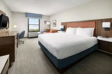 Hampton Inn Laredo - 29