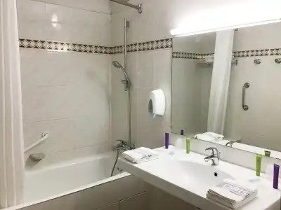 Hôtel Christ Roi - 6