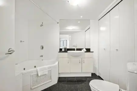Mantra Parramatta - 73