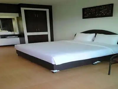 Evergreen Resort - 18