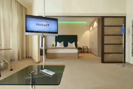 HiLight Suites - 1