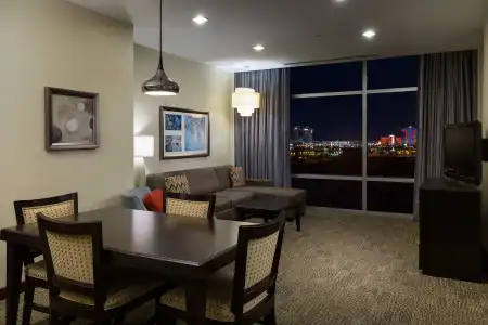 Staybridge Suites: Las Vegas - Stadium District by IHG - 2
