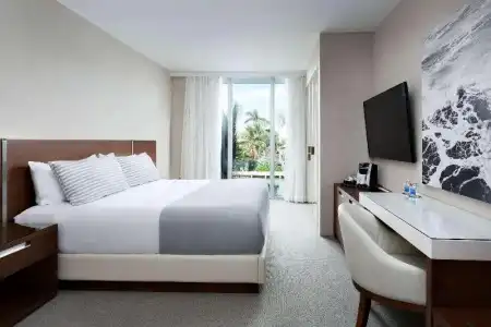 Acqua Bay Luxury Apartments - 24