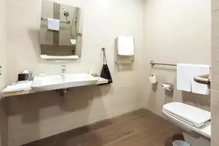 Hilton Garden Inn - 65