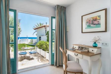 The Sea Club - 125