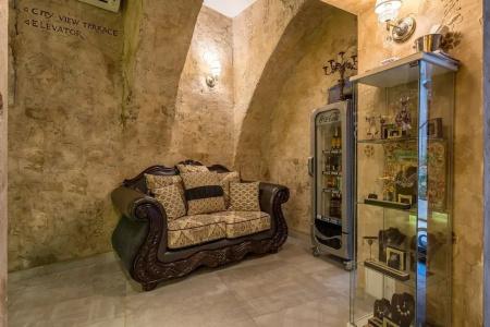 Plaza Marchi Old Town - Mag Quaint & Elegant Boutiques - 16