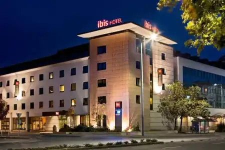 ibis Gyor - 37