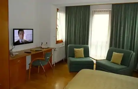Am Spiegeln Dialog.Hotel.Wien - 19