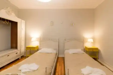 Lisboa Central Hostel - 4