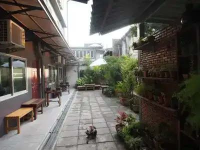 Sriyanar Place - 10