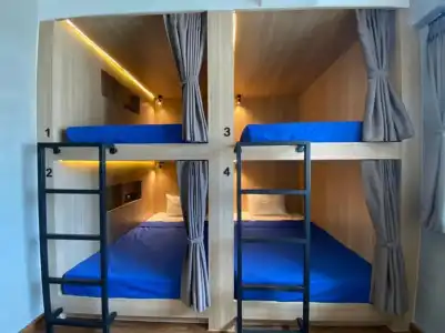 Patong Poshtel - Adults Only - Hostel - 39