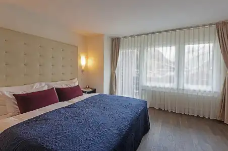 Mirabeau Etoile - 142