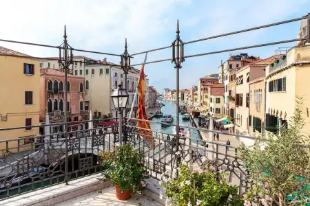 Palazzina Veneziana - 23