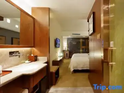 Lujia International - 75