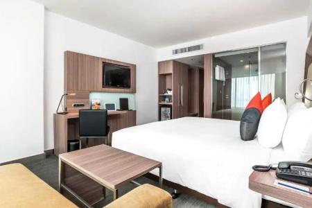 Hilton Garden Inn Bangkok Silom - 65