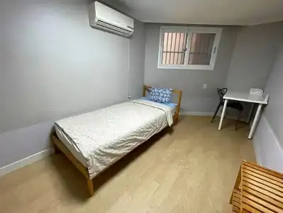 Twin Rabbit Hostel - 104