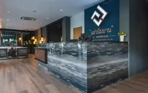 L Nimman Boutique - 1