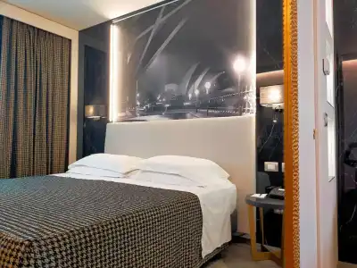 The Sydney - 4