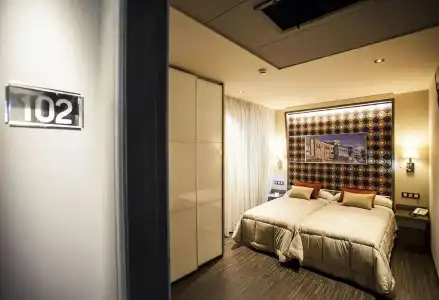 Hostal Barcelona - 40