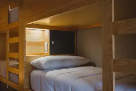 Yeah Barcelona Hostel - 24