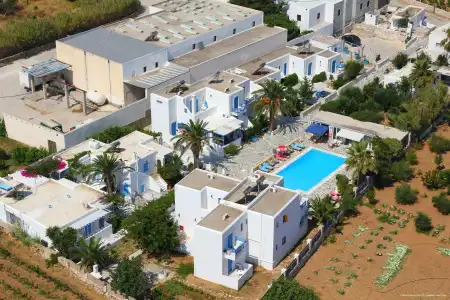 Zoumis Residence - 26