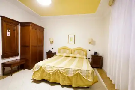 Mariano IV Palace - 42