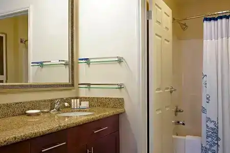 Residence Inn Lansing West - 39