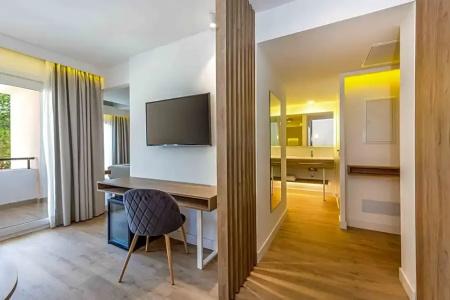 Valentin Somnis & Suites – Adults Only +16 - 132