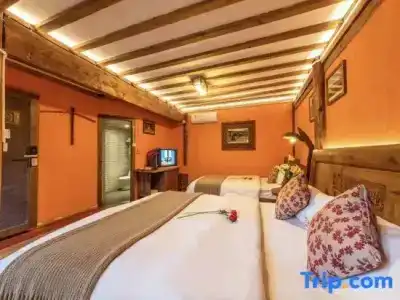 Lijiang Courier Inn - 33