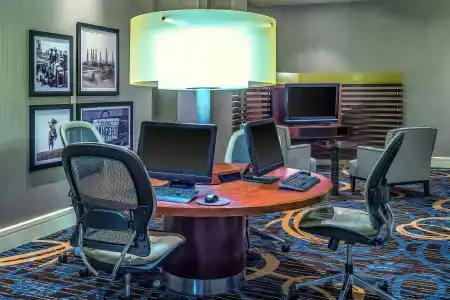 Sheraton North Houston at George Bush Intercontinental - 38