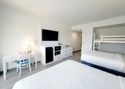 ChartHouse Clearwater Beach Marina - 60