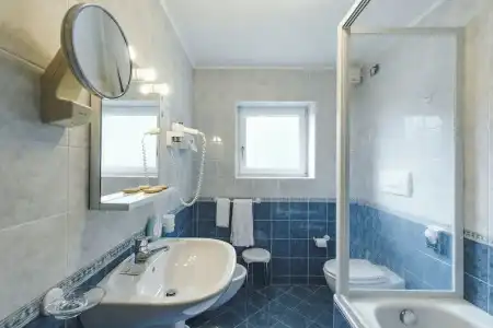Charme Sayonara & Chalet Nature Suite - 9