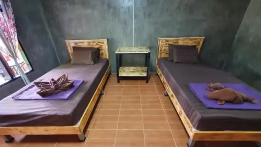 Moonshine Resort Chumphon - 2