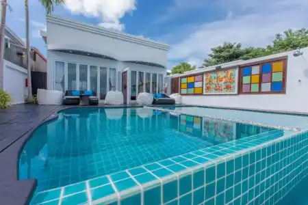 The Privilege Ezra Beach Club - 60