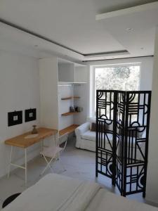 Mare Monte Small Boutique - 51