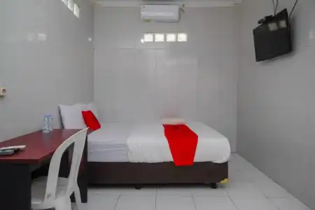 RedDoorz Near Danurejan Malioboro - 11