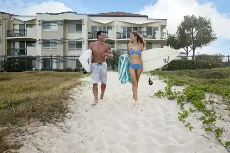 Golden Riviera Beach Resort - 34
