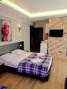 Akdeniz Apart - 183