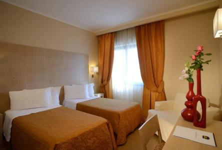 Best Western Rome Airport - 43