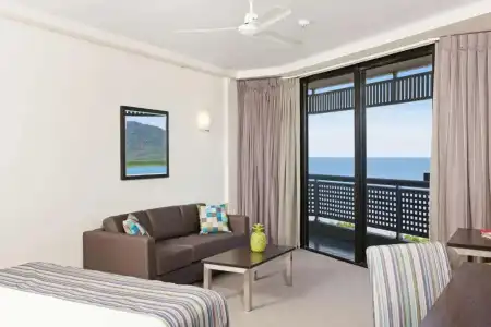 Rydges Esplanade Resort Cairns - 93
