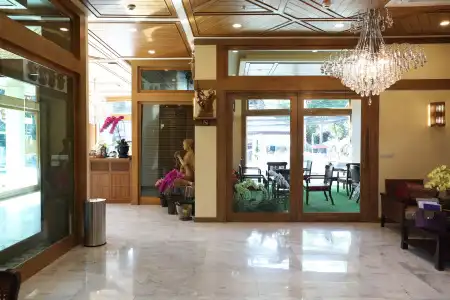 Peak Nimman Prestige - 26