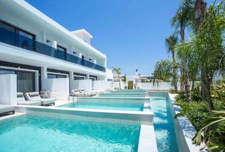Vanik Suites - 16