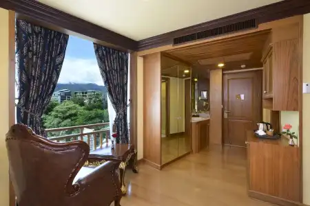 Peak Nimman Prestige - 7