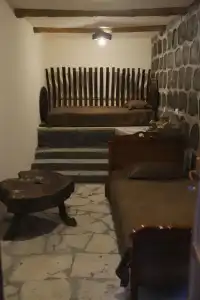 Yeganyans Guest House and Wine Yard - 4