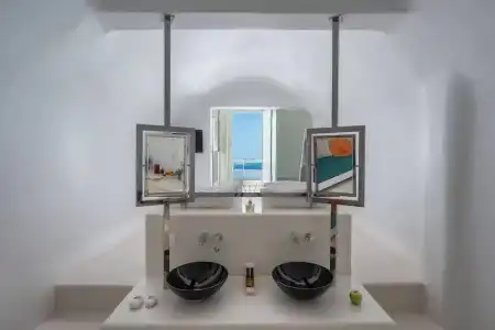 Sophia Oia View - 38